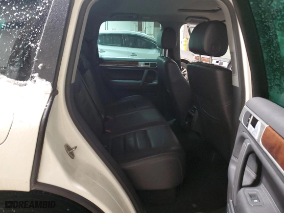 2009 Volkswagen Touareg 2 VR6 with VIN WVGBE77L49D032731, listed as a Copart auction lot 89220315 with NaN miles and Salvage Title. Bid and sale history available at carsss.com. Image 11.