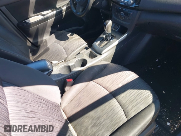 2018 Nissan Sentra SR with VIN 3N1AB7AP7JY272333, listed as a IAAI auction lot 41904865 with 204,805 mi miles and . Bid and sale history available at DreamBid. Image 5.