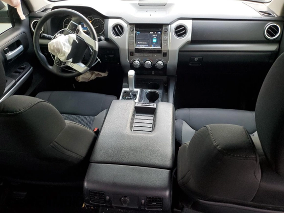 2017 Toyota Tundra 2WD SR5 with VIN 5TFEY5F18HX224101, listed as a Copart auction lot 43479235 with 88,398 mi miles and Salvage Title. Bid and sale history available at carsss.com. Image 8.