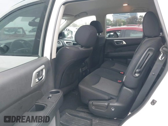 2018 Nissan Pathfinder SV z VIN 5N1DR2MMXJC663829, wystawiony jako IAAI lot #42083443 z przebiegiem 94 027 mil mil oraz . Historia ofert i sprzedaży dostępna na DreamBid. Obrazek 8.
