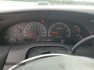 2000 Ford F-150 XL z VIN 2FTRX07L1YCA33404, wystawiony jako Copart lot #51214145 z przebiegiem Nie podano mil oraz Szkoda całkowita • Salvage title. Historia ofert i sprzedaży dostępna na DreamBid. Obrazek 9.