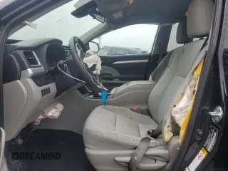 2019 Toyota Highlander LE z VIN 5TDBZRFH4KS701267, wystawiony jako Copart lot #58402555 z przebiegiem 107 147 mil mil oraz Szkoda całkowita • Salvage title. Historia ofert i sprzedaży dostępna na DreamBid. Obrazek 7.