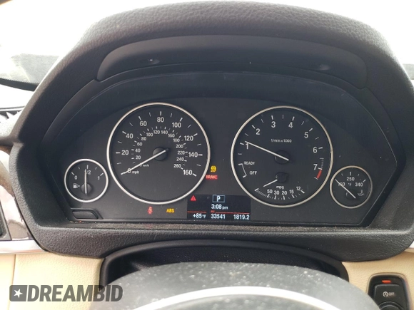 2015 BMW 3 Series 320i with VIN WBA3B1C53FP831770, listed as a Copart auction lot 59603155 with 33,541 mi miles and Non repairable. Bid and sale history available at DreamBid. Image 9.