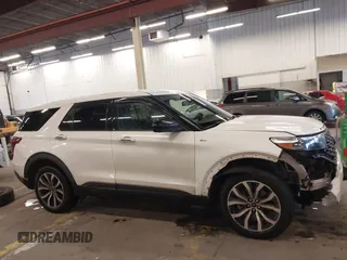 2022 Ford Explorer ST-Line with VIN 1FMSK8KHXNGB57162, listed as a IAAI auction lot 41491271 with 57,712 mi miles. Bid and sale history available at carsss.com. Image 14.