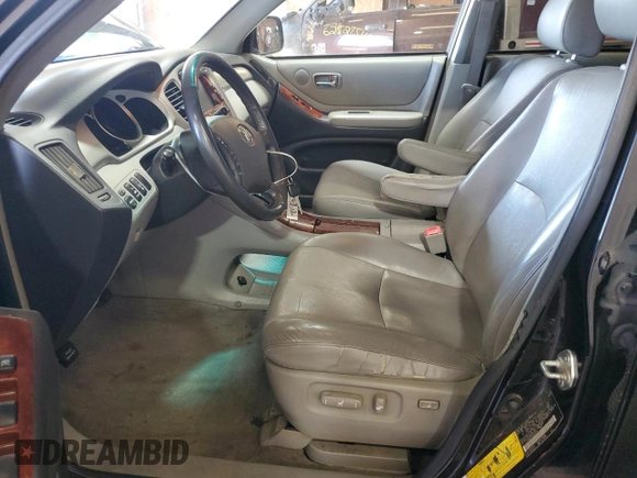 2006 Toyota Highlander Hybrid with VIN JTEEW21A660022144, listed as a Copart auction lot 61107454 with 158,947 mi miles and Salvage Title. Bid and sale history available at carsss.com. Image 7.