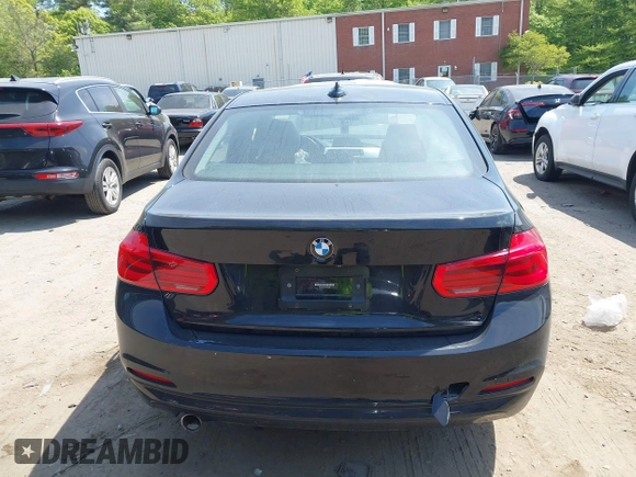 2018 BMW 3 Series 320i xDrive with VIN WBA8A3C5XJA505576, listed as a IAAI auction lot 42248730 with Not provided miles and . Bid and sale history available at DreamBid. Image 16.