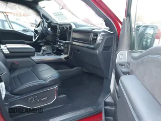 2024 Ford F-150 z VIN 1FTFW7LD0RFA90275, wystawiony jako IAAI lot #42030224 z przebiegiem Nie podano mil oraz . Historia ofert i sprzedaży dostępna na DreamBid. Obrazek 5.