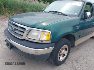 2000 Ford F-150 XL with VIN 1FTRF17W4YNB25801, listed as a IAAI auction lot 42461063 with 173,000 mi miles and . Bid and sale history available at DreamBid. Image 13.