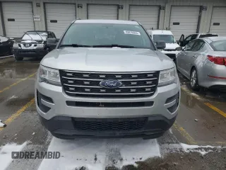 2017 Ford Explorer z VIN 1FM5K8B8XHGD97457, wystawiony jako Copart lot #45878955 z przebiegiem 124 281 mil mil oraz Szkoda całkowita • Salvage title. Historia ofert i sprzedaży dostępna na DreamBid. Obrazek 5.