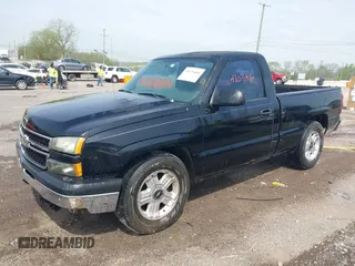 2006 Chevrolet Silverado 1500 Work Truck with VIN 1GCEC14X06Z104048, listed as a IAAI auction lot 42070486 with 194,347 mi miles. Bid and sale history available at carsss.com. Image 2.