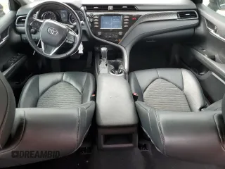 2020 Toyota Camry SE with VIN 4T1G11AK5LU893535, listed as a Copart auction lot 47683695 with 78,976 mi miles and Salvage Title. Bid and sale history available at carsss.com. Image 8.