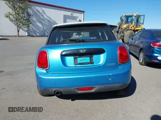 2019 MINI Hardtop 4 Door Cooper with VIN WMWXU1C53K2J02378, listed as a IAAI auction lot 41297292 with 26,594 mi miles and . Bid and sale history available at DreamBid. Image 17.
