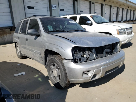 2004 Chevrolet TrailBlazer LS with VIN 1GNDT13S142283182, listed as a Copart auction lot 45105985 with 210,473 mi miles and Salvage Title. Bid and sale history available at carsss.com. Image 4.