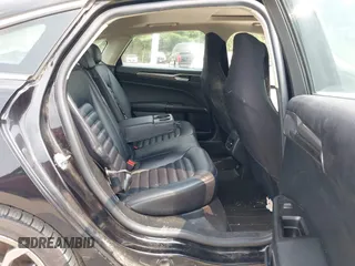 2019 Ford Fusion SEL with VIN 3FA6P0CD4KR224479, listed as a IAAI auction lot 40087591 with 92,833 mi miles. Bid and sale history available at carsss.com. Image 8.