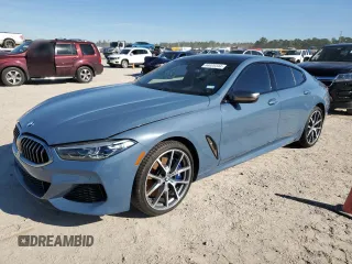 2022 BMW 8 Series M850i with VIN WBAGV8C08NCK07510, listed as a Copart auction lot 84925344 with 16,955 mi miles and Salvage Title. Bid and sale history available at carsss.com. Image 1.