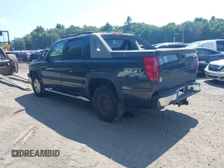 2005 Chevrolet Avalanche Z71 with VIN 3GNEK12Z05G181712, listed as a IAAI auction lot 42600356 with 189,651 mi miles and . Bid and sale history available at DreamBid. Image 3.