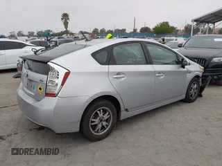 2011 Toyota Prius I with VIN JTDKN3DU5B0261149, listed as a IAAI auction lot 42041188 with 190,787 mi miles. Bid and sale history available at carsss.com. Image 4.