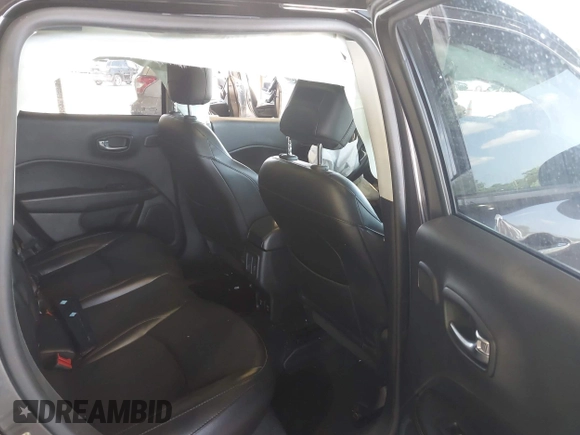 2019 Jeep Compass High Altitude z VIN 3C4NJDCB0KT741990, wystawiony jako IAAI lot #42566781 z przebiegiem 61 041 mil mil oraz . Historia ofert i sprzedaży dostępna na DreamBid. Obrazek 8.