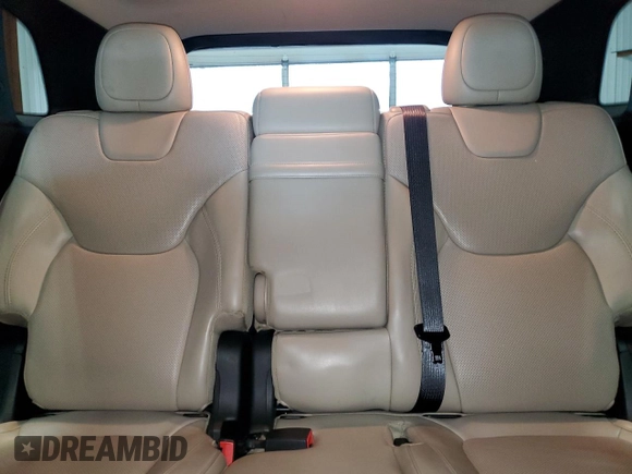 2016 Jeep Cherokee Limited with VIN 1C4PJMDS3GW204216, listed as a Copart auction lot 44033695 with 76,636 mi miles and Salvage Title. Bid and sale history available at DreamBid. Image 10.
