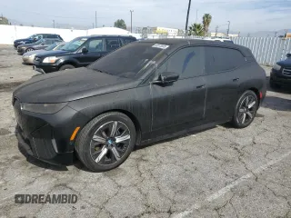 2023 BMW iX xDrive50 with VIN WB523CF0XPCL59062, listed as a Copart auction lot 43813935 with 7,788 mi miles and Salvage Title. Bid and sale history available at carsss.com. Image 1.