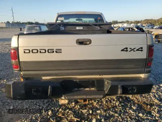 1999 Dodge Ram 2500 with VIN 1B7KF2367XJ615880, listed as a Copart auction lot 76781554 with 318,125 mi miles and Salvage Title. Bid and sale history available at carsss.com. Image 6.