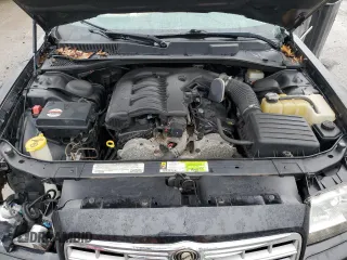 2010 Chrysler 300 Touring with VIN 2C3CK5CV2AH331403, listed as a Copart auction lot 43936035 with 167,596 mi miles and Salvage Title. Bid and sale history available at carsss.com. Image 11.