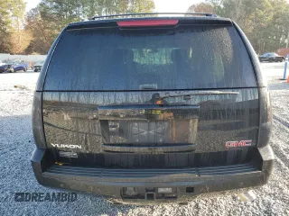 2013 GMC Yukon SLT with VIN 1GKS1CE06DR319554, listed as a Copart auction lot 85426204 with 177,526 mi miles and Salvage Title. Bid and sale history available at carsss.com. Image 6.