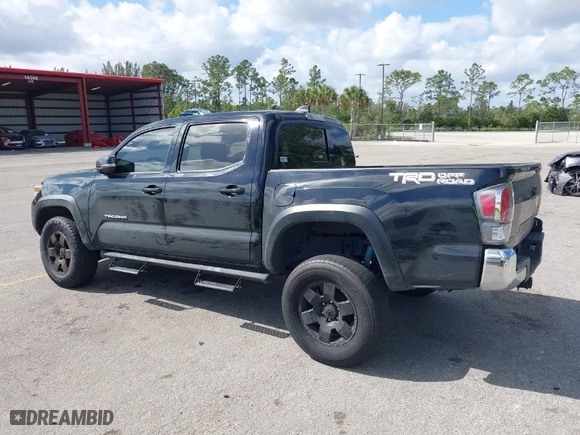 2021 Toyota Tacoma 2WD SR5 with VIN 3TMAZ5CN7MM145845, listed as a IAAI auction lot 41560463 with 105,492 mi miles. Bid and sale history available at carsss.com. Image 14.