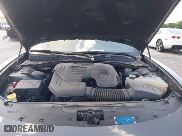 2023 Dodge Charger SXT with VIN 2C3CDXBG0PH571518, listed as a IAAI auction lot 42026774 with 47,394 mi miles and . Bid and sale history available at DreamBid. Image 10.