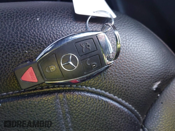 2019 Mercedes-Benz GLS 450 z VIN 4JGDF6EE8KB240066, wystawiony jako IAAI lot #41145325 z przebiegiem 40 977 mil mil oraz . Historia ofert i sprzedaży dostępna na DreamBid. Obrazek 11.