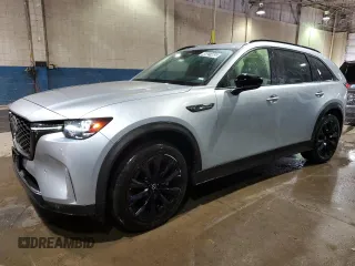 2025 Mazda CX-90 Premium Sport z VIN JM3KKCHD5S1197215, wystawiony jako Copart lot #45527465 z przebiegiem 13 277 mil mil oraz Tytuł czysty. Historia ofert i sprzedaży dostępna na DreamBid. Obrazek 1.