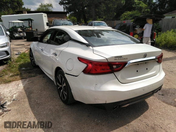 2017 Nissan Maxima SV z VIN 1N4AA6AP7HC424842, wystawiony jako IAAI lot #42452522 z przebiegiem 181 327 mil mil oraz . Historia ofert i sprzedaży dostępna na DreamBid. Obrazek 3.