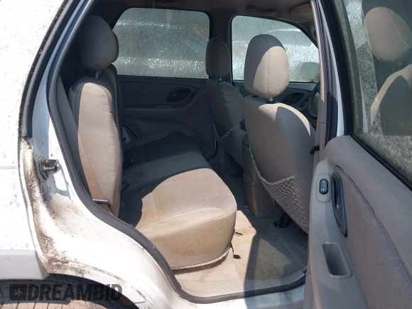 2002 Ford Escape XLT Choice with VIN 1FMYU03122KE08742, listed as a IAAI auction lot 42363962 with 299,455 mi miles and . Bid and sale history available at DreamBid. Image 8.