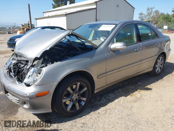 2007 Mercedes-Benz C 280 Luxury with VIN WDBRF54H67A930085, listed as a IAAI auction lot 41972926 with 92,775 mi miles and . Bid and sale history available at DreamBid. Image 17.