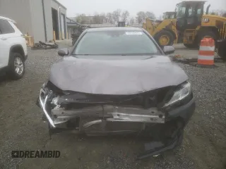 2020 Toyota Camry LE with VIN 4T1C11AK9LU923604, listed as a Copart auction lot 49760925 with 172,995 mi miles and Salvage Title. Bid and sale history available at DreamBid. Image 5.