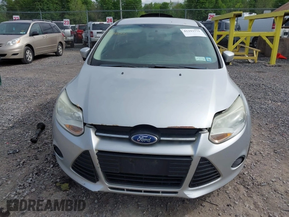 2013 Ford Focus SE с VIN 1FADP3F23DL348733, выставлен на аукционе IAAI как лот 42293771 с пробегом 112 886 миль миль и . История ставок и продаж доступна на DreamBid. Изображение 6.