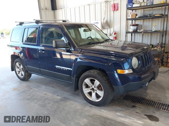 2014 Jeep Patriot Latitude with VIN 1C4NJRFB3ED863519, listed as a IAAI auction lot 42670843 with 220,920 mi miles and . Bid and sale history available at DreamBid. Image 1.