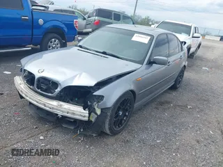 2003 BMW 3 Series 330i with VIN WBAEV53463KM04252, listed as a IAAI auction lot 42006945 with 193,387 mi miles. Bid and sale history available at carsss.com. Image 2.