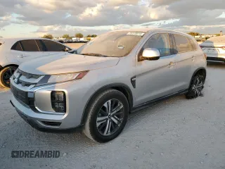 2021 Mitsubishi Outlander ES z VIN JA4APUAU8MU035256, wystawiony jako Copart lot #78370014 z przebiegiem Nie podano mil oraz Szkoda całkowita • Salvage title. Historia ofert i sprzedaży dostępna na DreamBid. Obrazek 1.