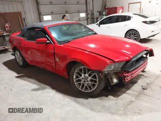2014 Ford Mustang V6 with VIN 1ZVBP8EM9E5303736, listed as a IAAI auction lot 41895487 with 130,149 mi miles. Bid and sale history available at carsss.com. Image 1.