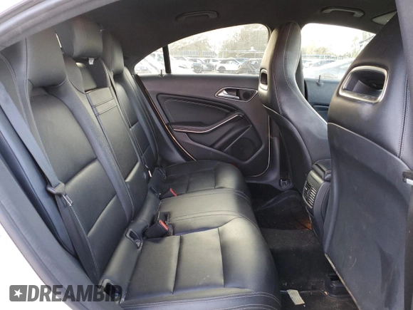 2016 Mercedes-Benz CLA 250 z VIN WDDSJ4EB0GN331817, wystawiony jako Copart lot #87554195 z przebiegiem 98 161 mil mil oraz Szkoda całkowita • Salvage title. Historia ofert i sprzedaży dostępna na DreamBid. Obrazek 10.