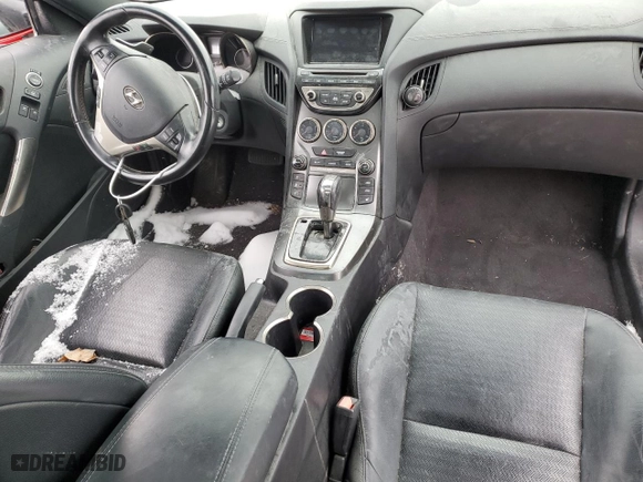 2013 Hyundai Genesis Coupe 2.0T Premium with VIN KMHHT6KD5DU102658, listed as a Copart auction lot 89273245 with 0 mi miles and Salvage Title. Bid and sale history available at carsss.com. Image 8.