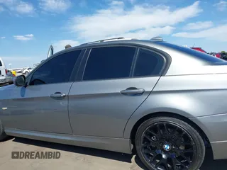 2011 BMW 3 Series 328i with VIN WBAPH7C52BE131134, listed as a IAAI auction lot 42114364 with 145,956 mi miles and . Bid and sale history available at carsss.com. Image 15.