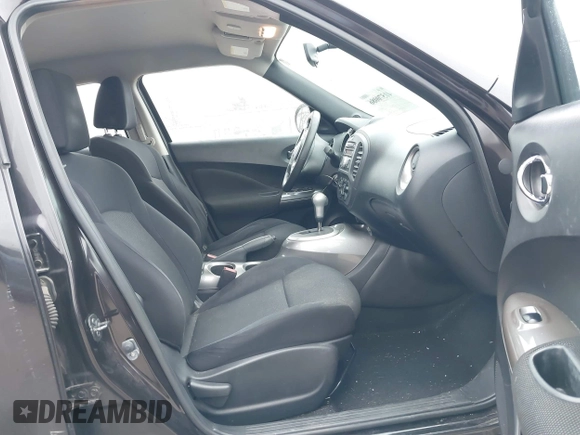 2014 Nissan Juke S with VIN JN8AF5MV0ET361986, listed as a IAAI auction lot 41570086 with 135,534 mi miles. Bid and sale history available at carsss.com. Image 5.