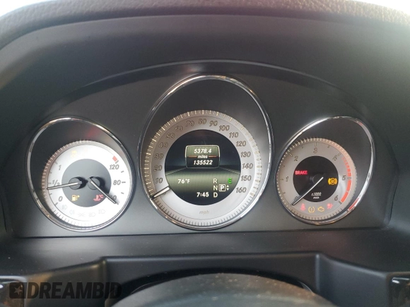 2015 Mercedes-Benz GLK 250 with VIN WDCGG0EB1FG365477, listed as a Copart auction lot 71748494 with 135,522 mi miles and Salvage Title. Bid and sale history available at DreamBid. Image 9.