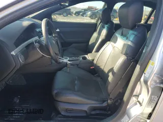 2009 Pontiac G8 with VIN 6G2ER57759L231118, listed as a Copart auction lot 42356995 with 164,916 mi miles and Salvage Title. Bid and sale history available at carsss.com. Image 7.