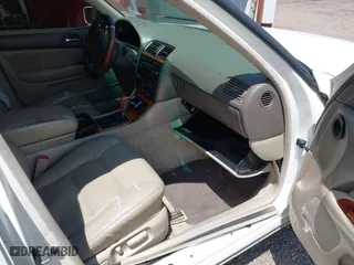 2000 Lexus LS 400 with VIN JT8BH28F0Y0167488, listed as a IAAI auction lot 41820518 with 278,656 mi miles. Bid and sale history available at carsss.com. Image 5.