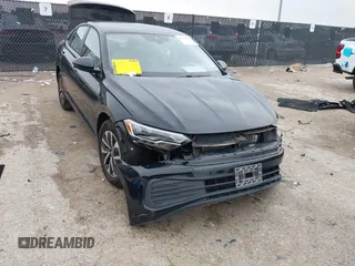 2024 Volkswagen Jetta S с VIN 3VW5M7BU7RM014472, выставлен на аукционе IAAI как лот 42298074 с пробегом 12 662 миль миль и . История ставок и продаж доступна на DreamBid. Изображение 1.