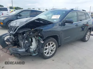 2018 Jeep Cherokee Latitude Plus с VIN 1C4PJLLB7JD573322, выставлен на аукционе IAAI как лот 42162841 с пробегом 81 938 миль миль и . История ставок и продаж доступна на DreamBid. Изображение 18.