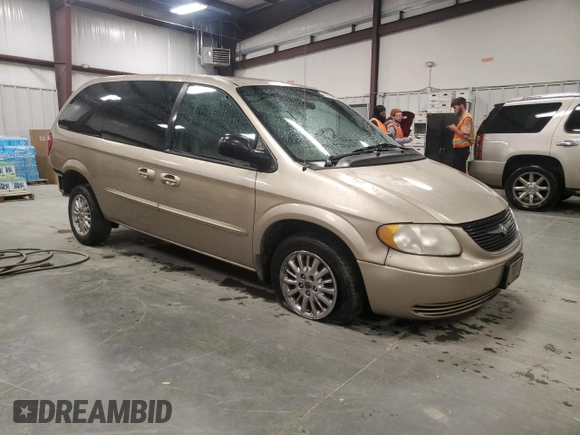 2003 Chrysler Town & Country with VIN 2C4GP24323R248495, listed as a Copart auction lot 41390345 with 201,300 mi miles and Salvage Title. Bid and sale history available at carsss.com. Image 4.